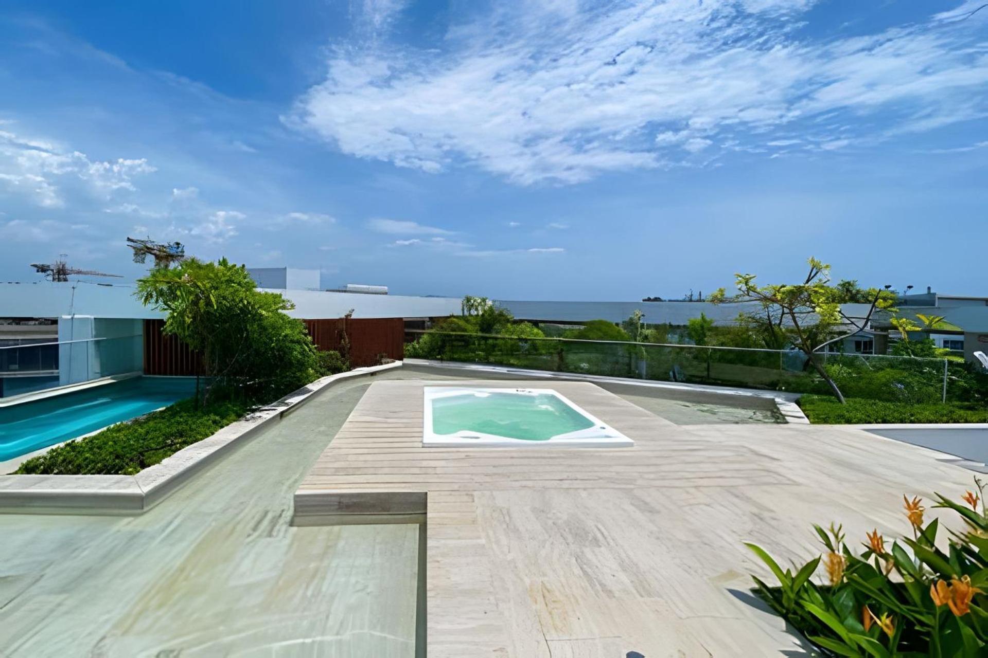 2 Con Jacuzzi Frente A Playa Morros